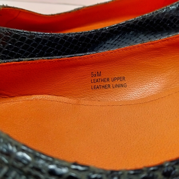 VIA SPIGA Black Leather & Patent Leather Pointy Flats with Zipper Accent - Picture 10 of 12